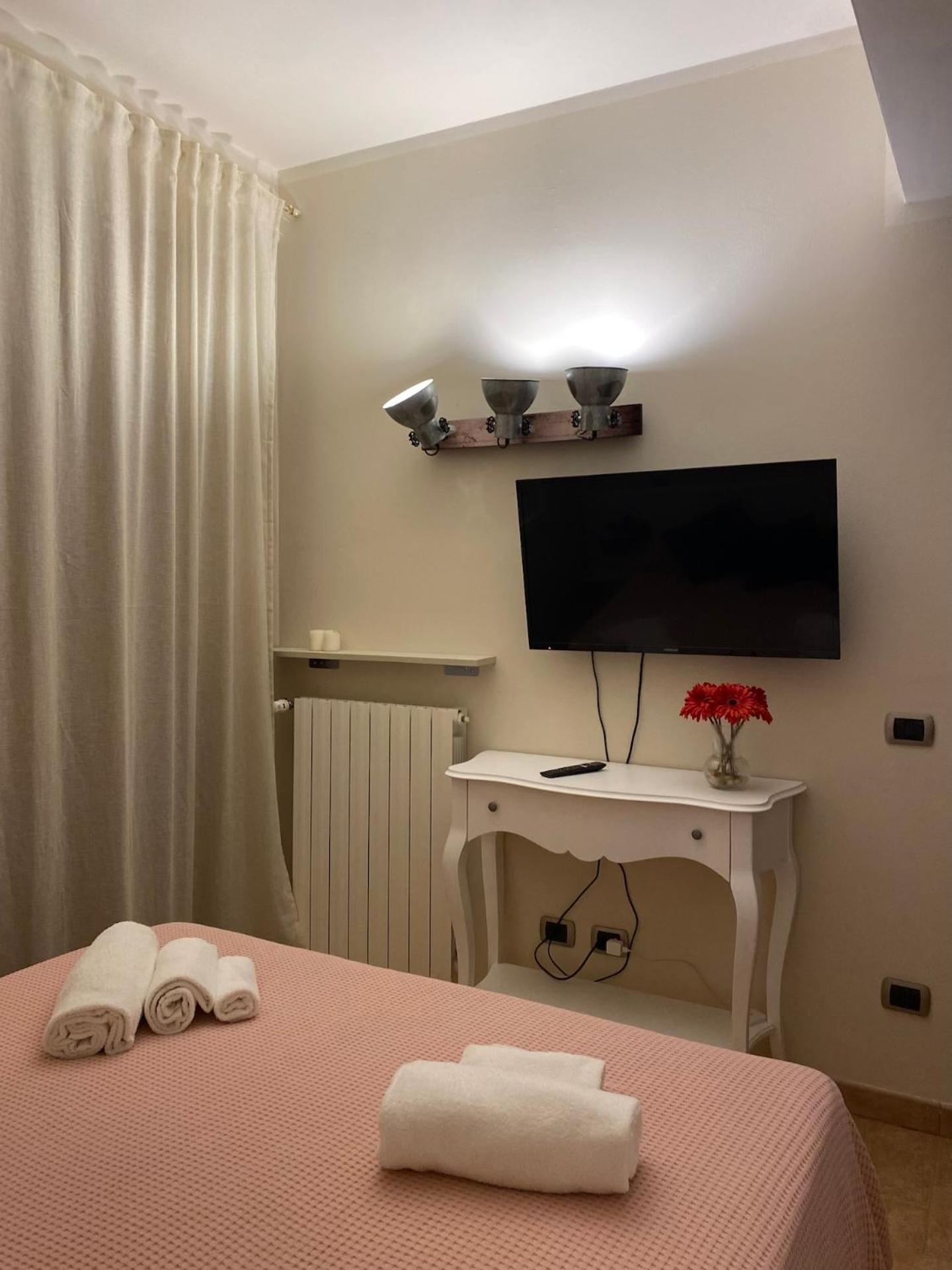 Sunset House Apartment Castiglioncello Exterior photo